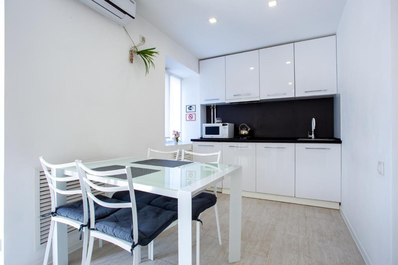 Apartment On Ushakova Herson Dış mekan fotoğraf