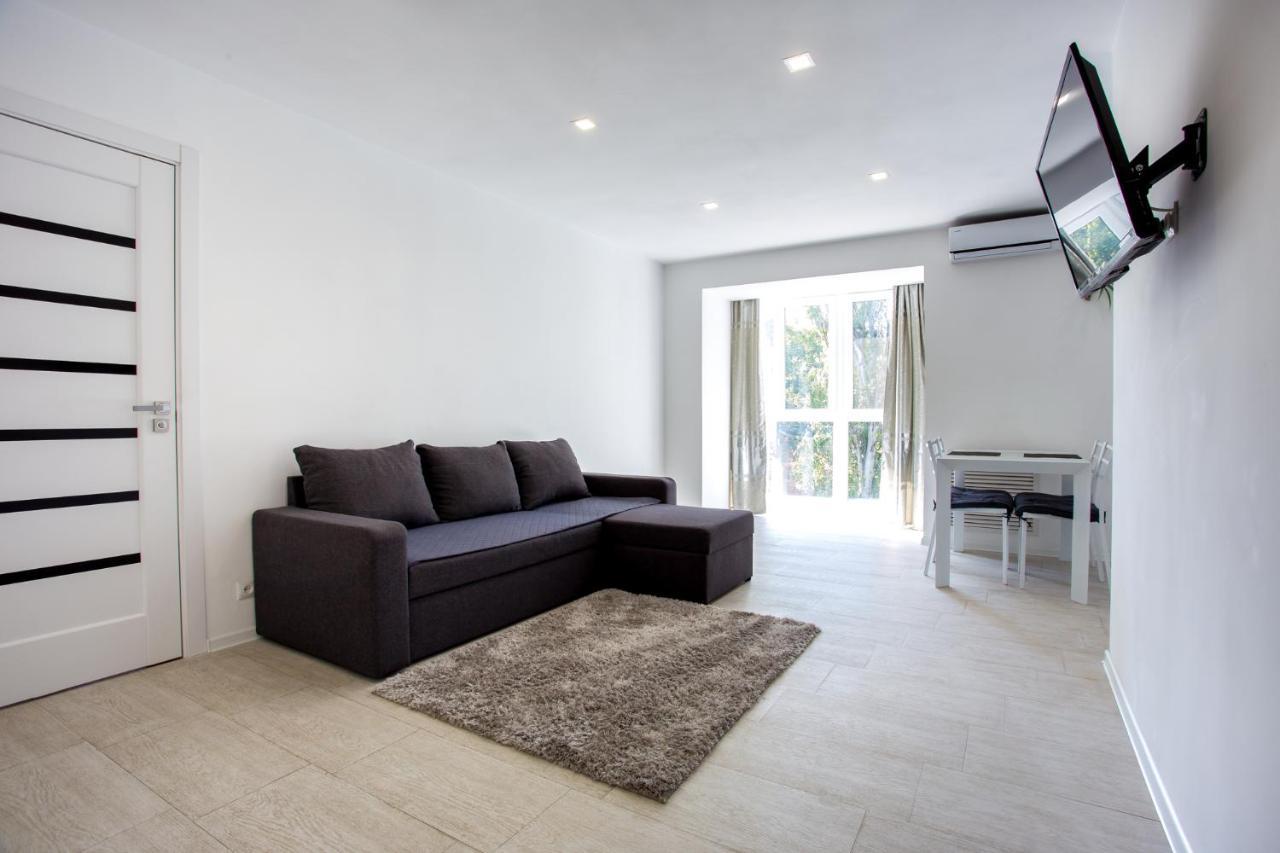 Apartment On Ushakova Herson Dış mekan fotoğraf